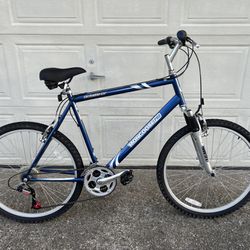 Mongoose Pro Rockadile SX 26” Mountain Bike