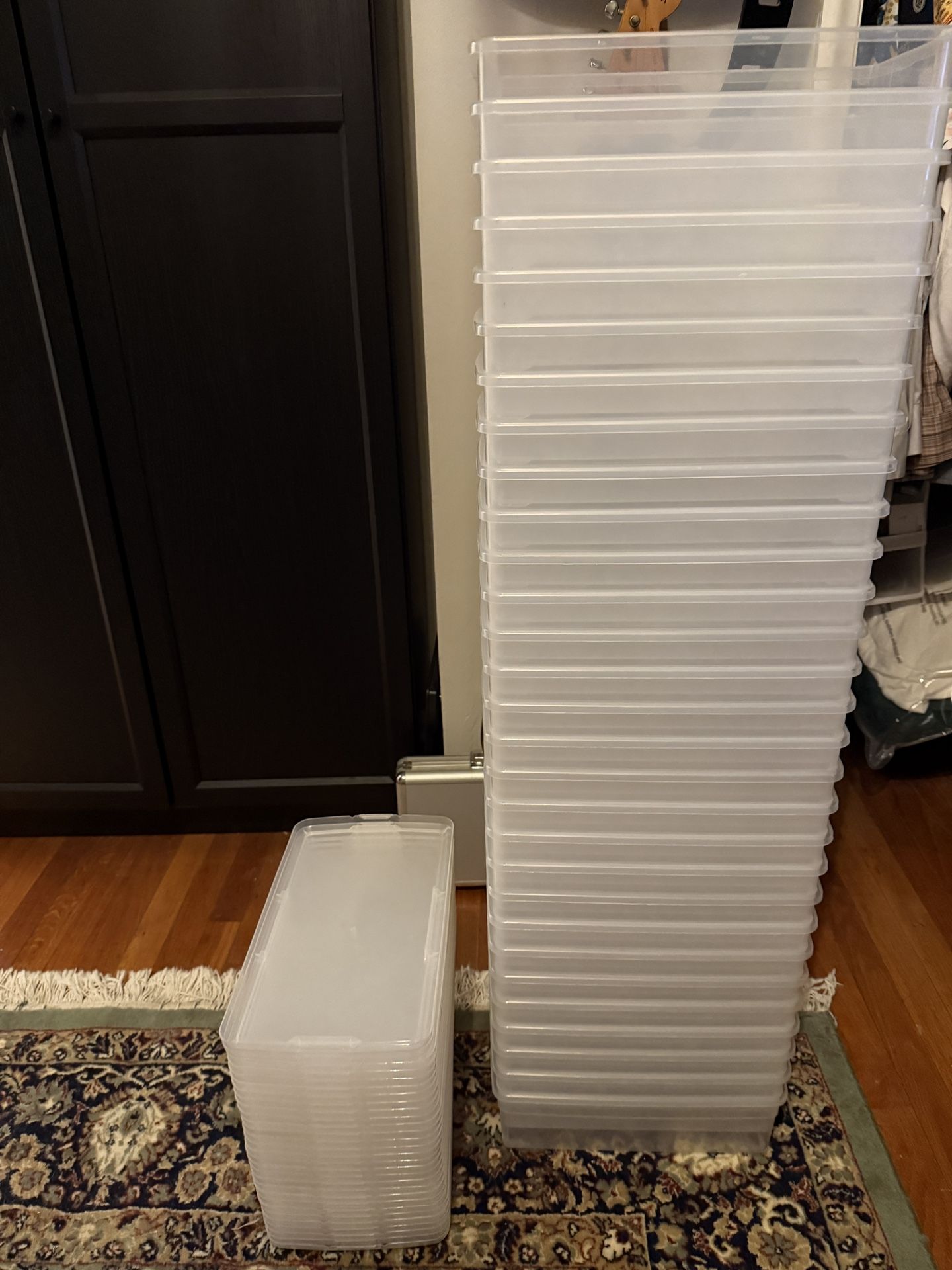 IRIS 30-Pack of 6-Quart shoe / Misc Storage Bins.