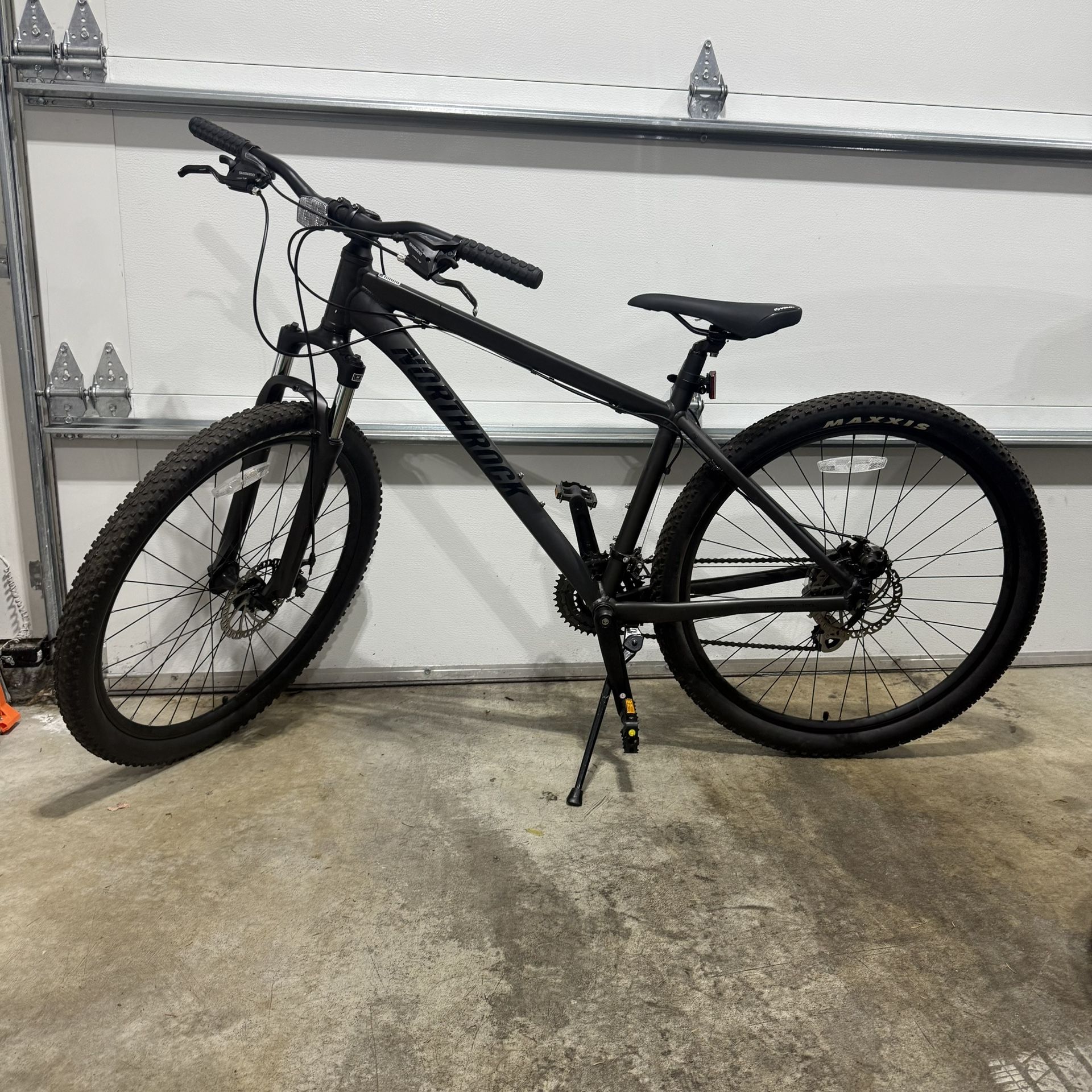 Northrock XC27 Mountain Bike