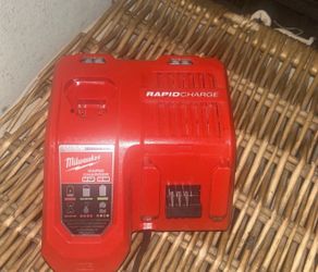 M12 and M18 Rapid Charger