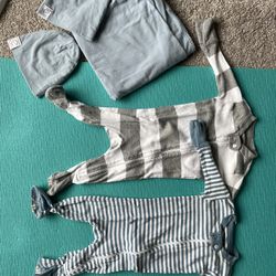 Burt’s bees Baby Pajamas & Swaddle Set 