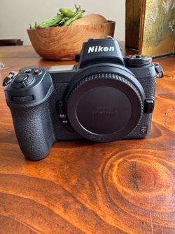 Nikon Z7 camera body