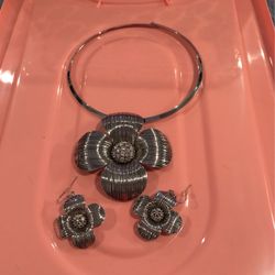 Choker /Earring set silver Flower