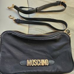 Crossboby Moschino Purse 