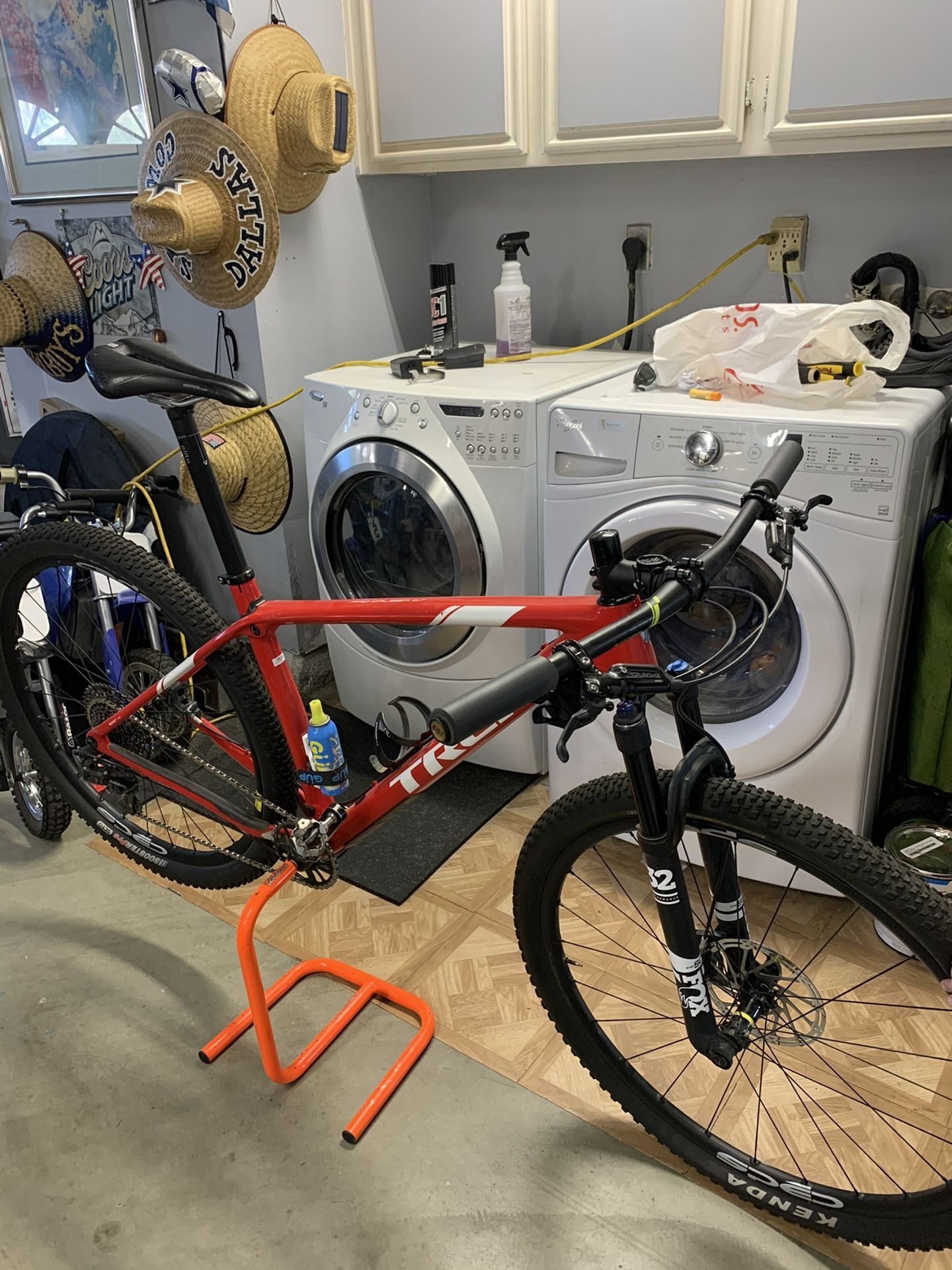 2017 Trek Pro Caliber Mountain Bike