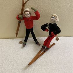 Pair Of Vintage Roldan Klumpe Skier Dolls 