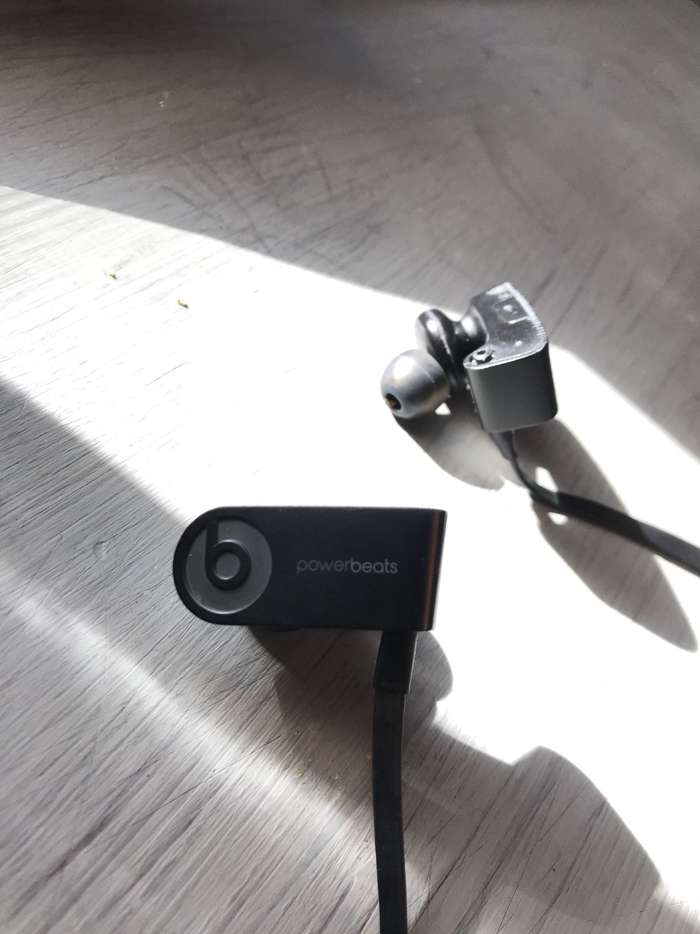 Powerbeats 3 wireless