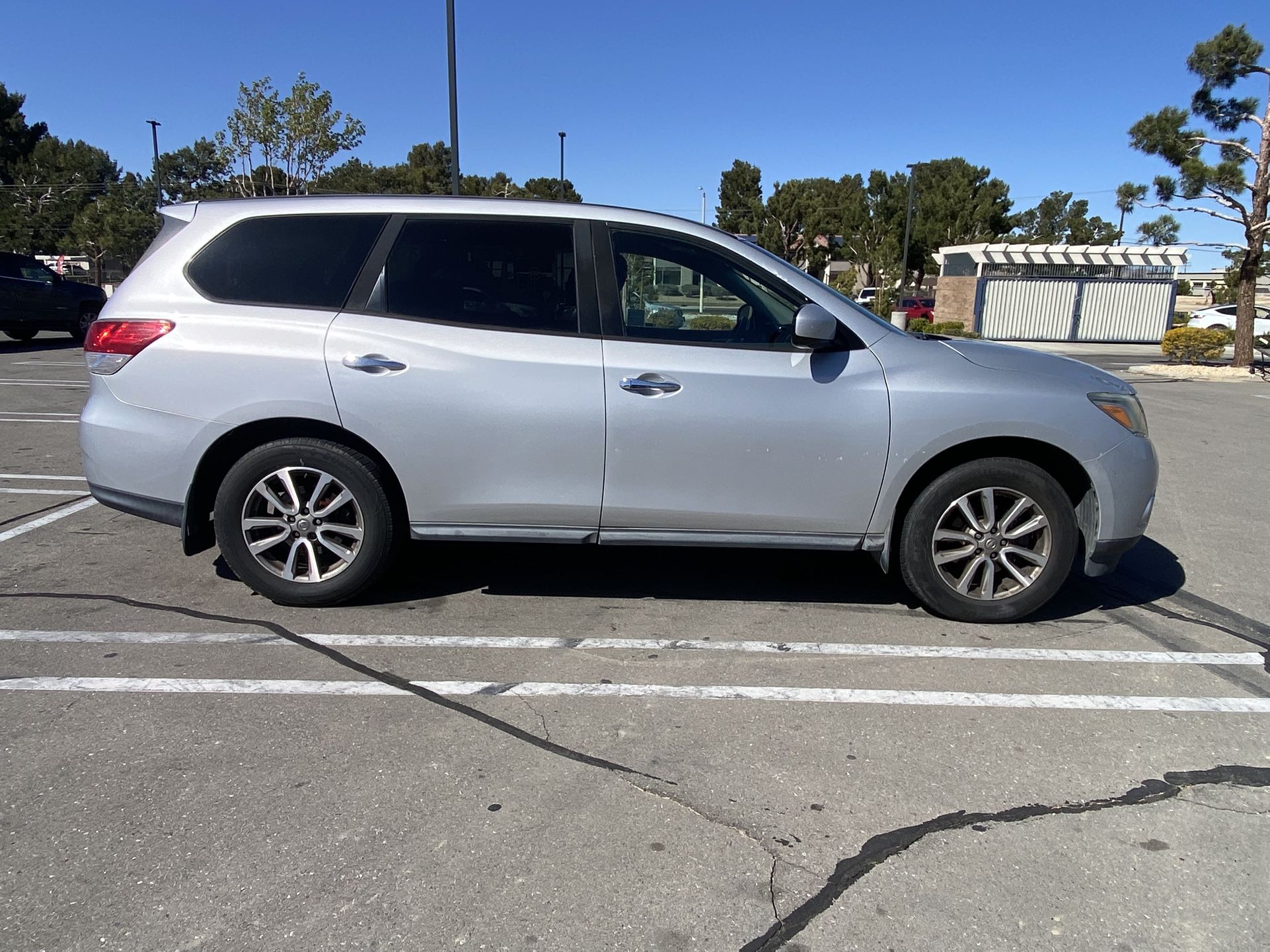 2014 Nissan Pathfinder