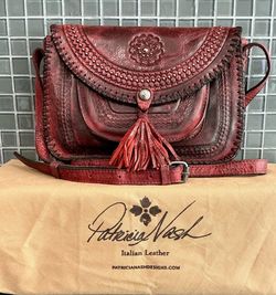 PATRICIA NASH Beaumont Distressed Leather Flap Crossbody Bag