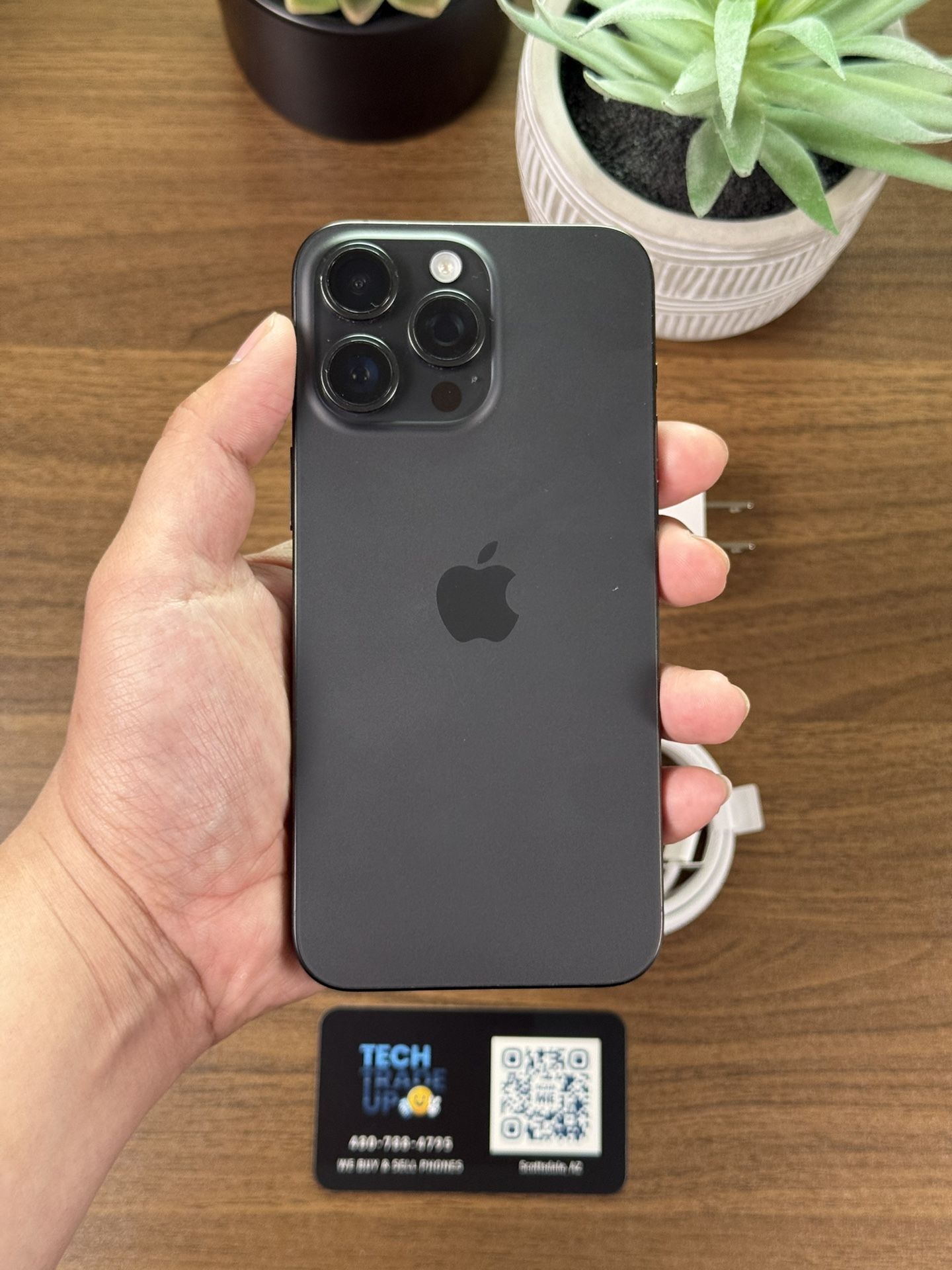 iPhone 15 Pro Max 256Gb Black 🖤 Unlocked *Free Delivery At Full Price*