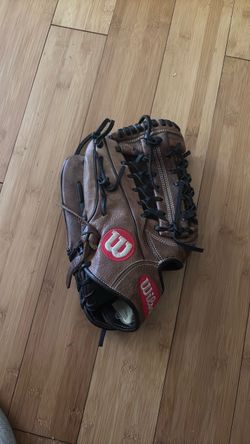 Wilson A1000