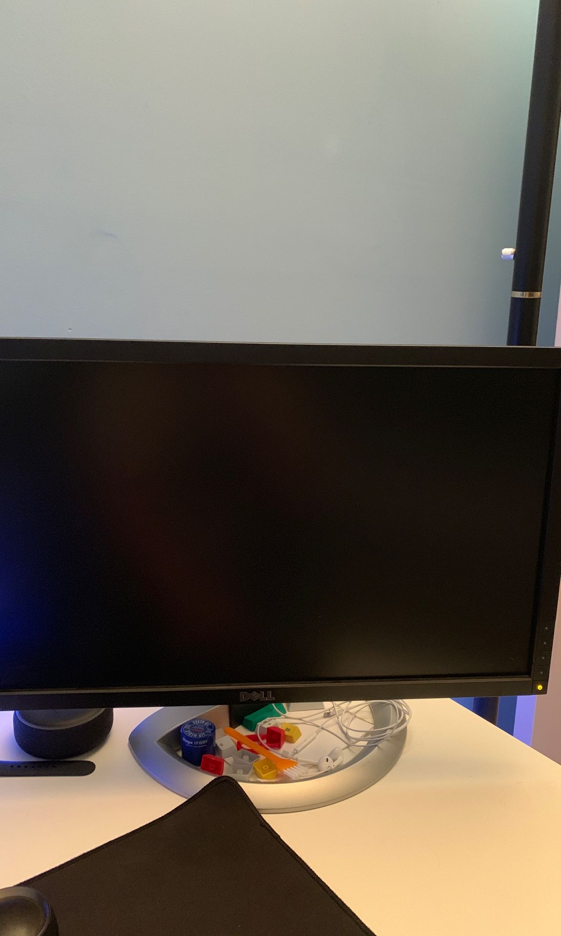 Dell monitor 24’ Used but like new