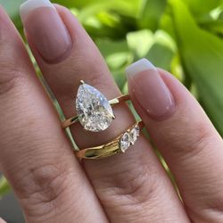 14K Yellow Gold Over Sterling Silver 925 Pear Cut Engagement Ring Set 