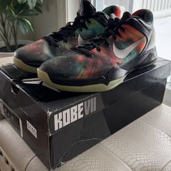 Nike Kobe 7 Galaxy AS - Size 14 VNDS