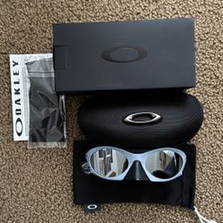 Oakley PLANTARIS Sunglasses OO9(contact info removed) Stonewash / PRIZM Deep Water