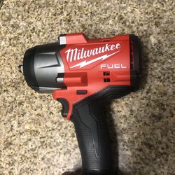Milwaukee M18 FUEL 18V Lithium-Ion Brushless Cordless 1/2 in. Impact Wrench with Friction Ring (Tool-Only)