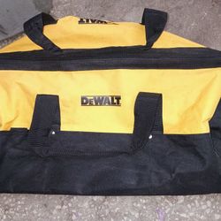 DEWALT BAG (SIZE LARGE)