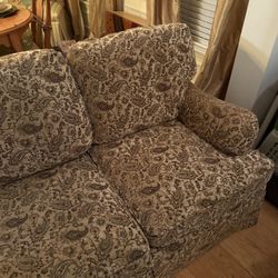 Henredon  Sofa