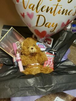 Vday Basket