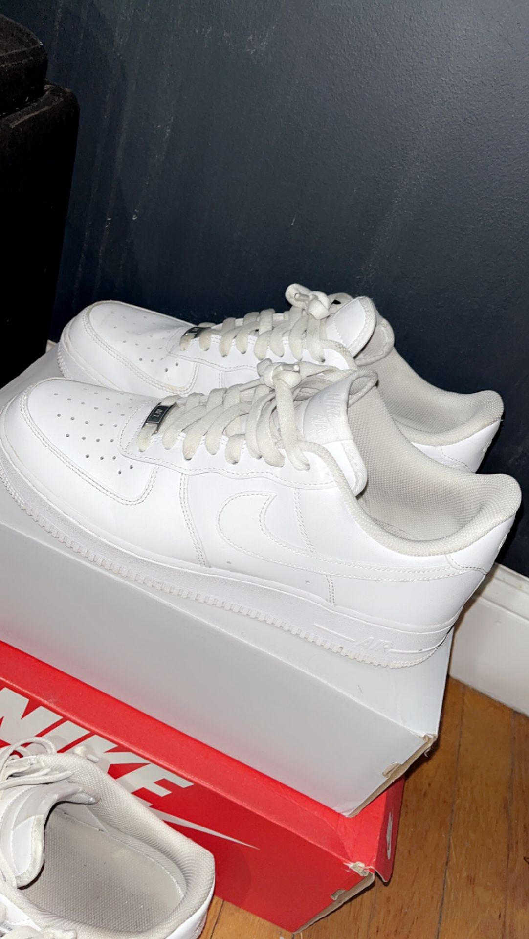 Air Force 1s “white “