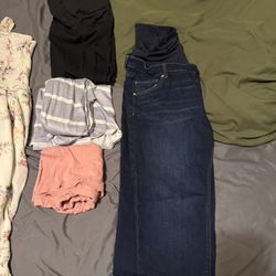 Women’s XL Maternity Clothes 