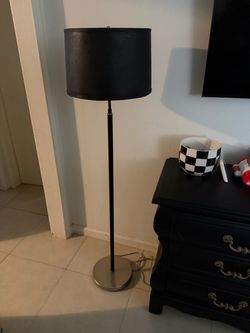 Floor lamp
