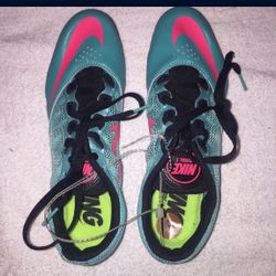 Track Shoes Nike Runner Size 5-6 New 