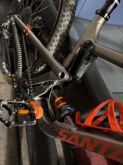 Santa Cruz bike size small fox fork