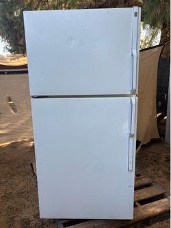 GE fridge