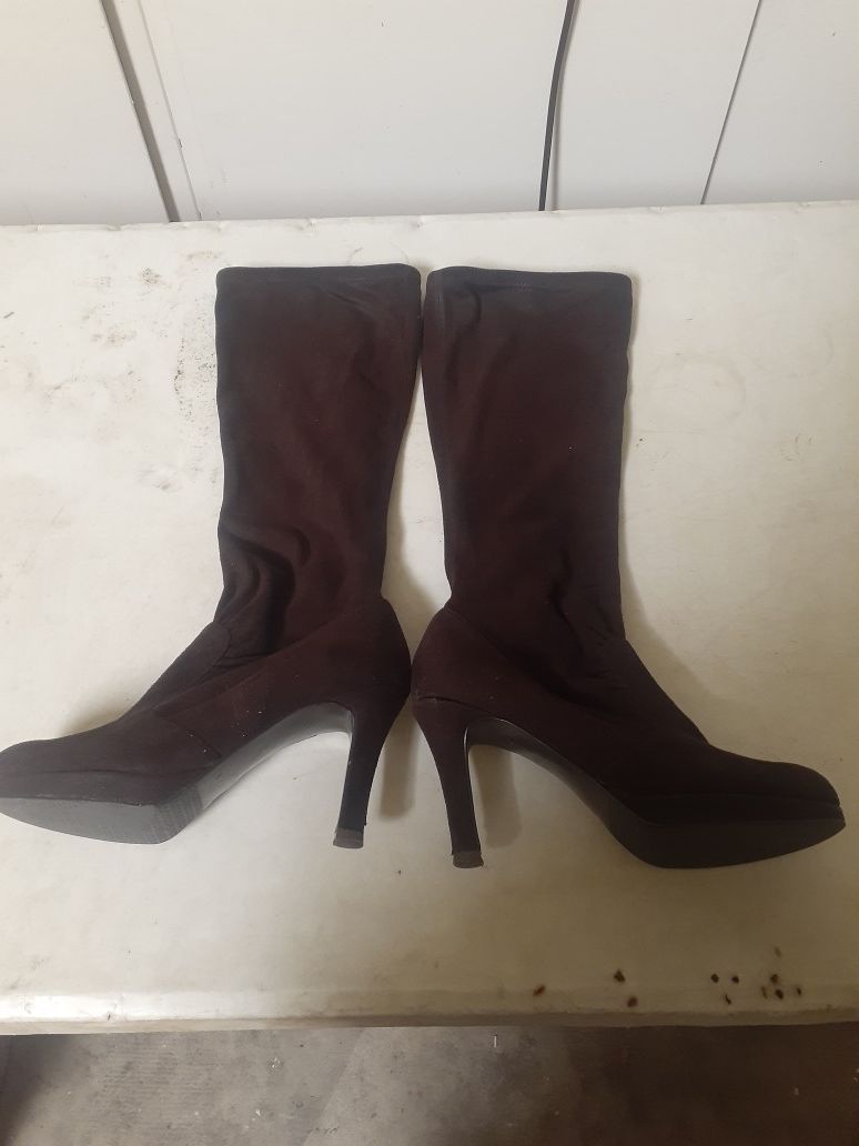 Brown boots for women