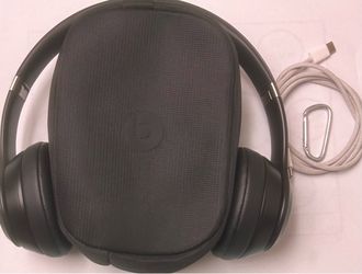 Beats Solo 4 Wireless Headphones