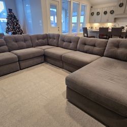 Rooms To Go Modular One Sectional 