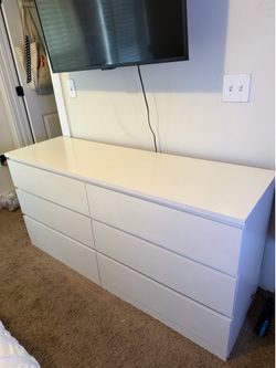6 Drawer Dresser – White – Must Go Send Offers!!