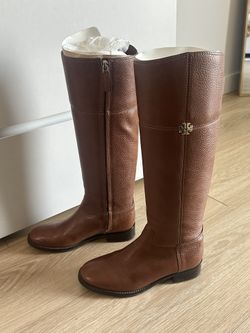 Tory Burch Boots