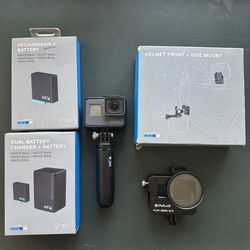GoPro Hero 5 + Accessories 