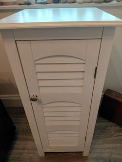 White Storage cabinet