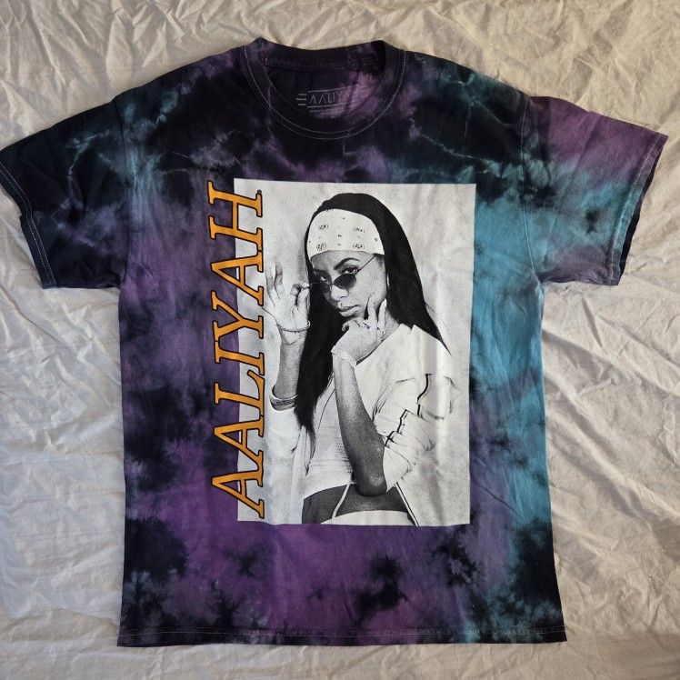 Aaliyah T Shirt S