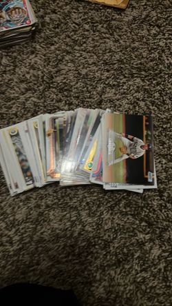 Baseball sport  cards looking to sell all together