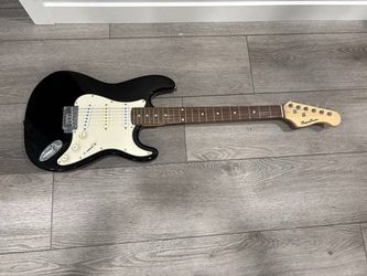 Spectrum Stratocaster Style Electric Guitar 6-String Black Maple Neck