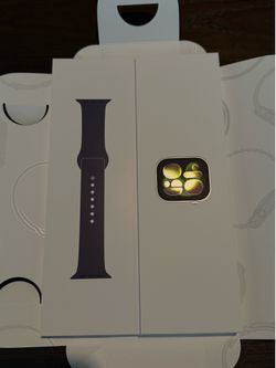 Apple Watch Series 11 [GPS 42mm] Smartwatch with Silver Aluminum Case with Purple Fog Sport Band - S/M NEW