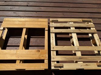 Miniature pallets 28 x 30 inches