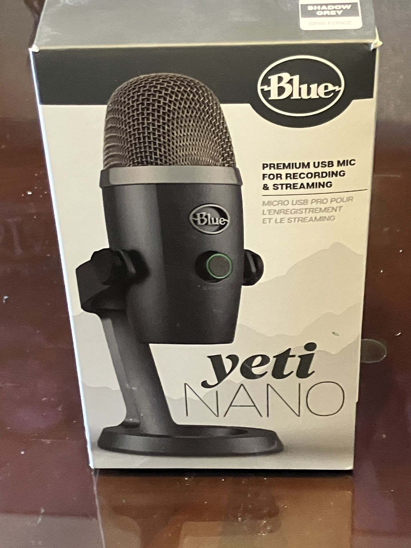 Yeti NANO broadcasting microphone