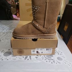 original ugg size 4 nuevas ensu caja