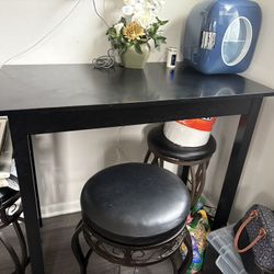 Bar Table