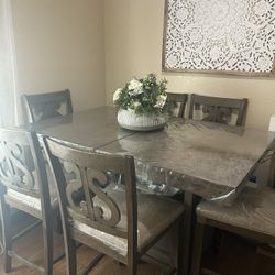 Dinner Table Expandable 