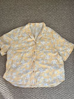 Uniqlo linen shirts