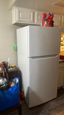 Refrigerator FRIGIDAIRE