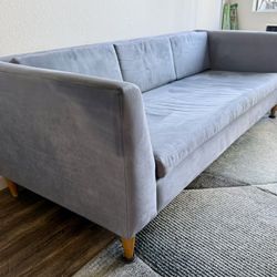 Modern, Clean Sofa Factory Built Sofa