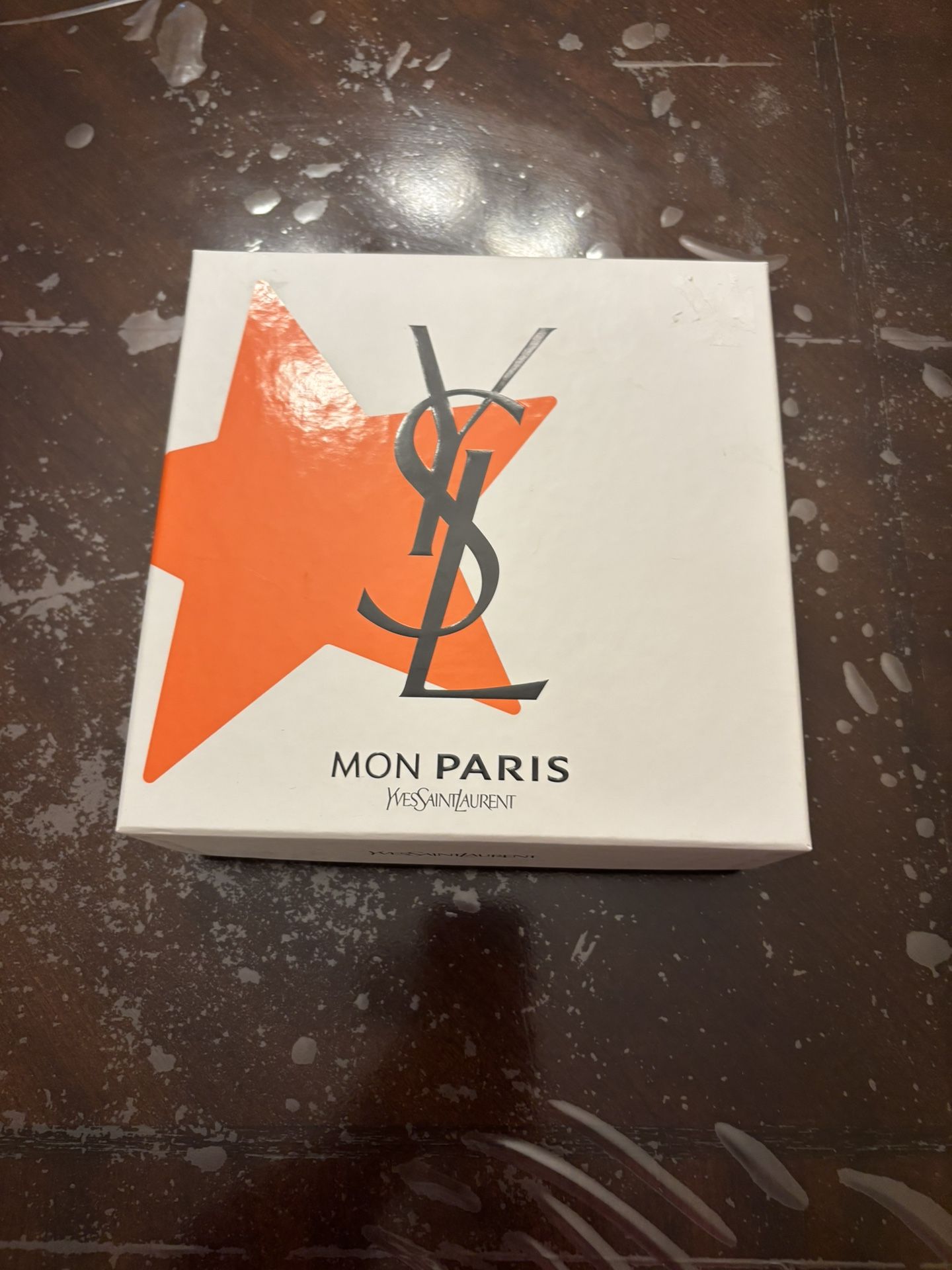 Yves Saint Laurent Perfume Set