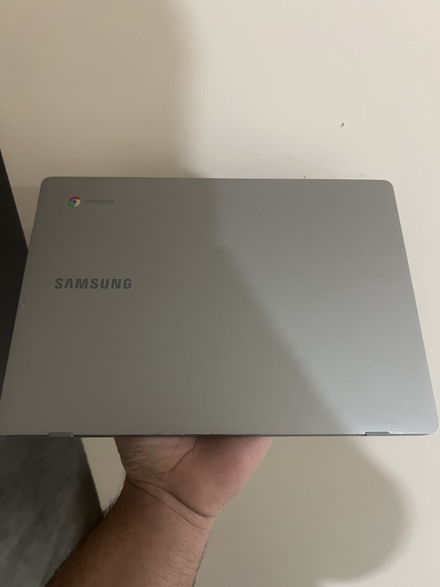 Chromebook laptop